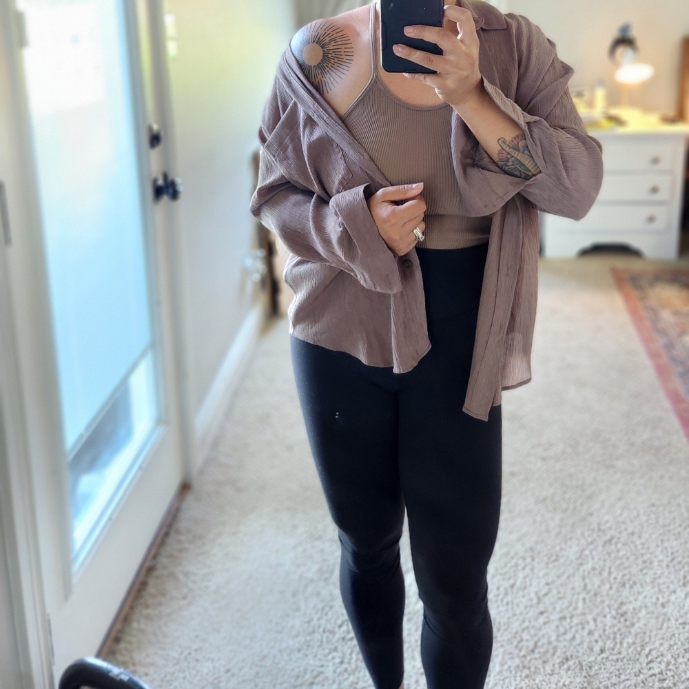 Abercrombie And Fitch Oversized Button Up Size Sm… - image 6